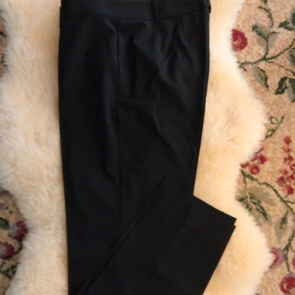 St. John 96% Wool Dress Slacks